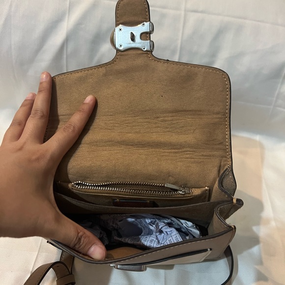 Coach crossbody - Picture 6 of 9